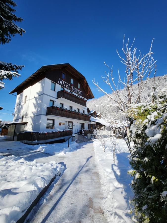 Hotel Tarvisio Four Seasons Exterior photo
