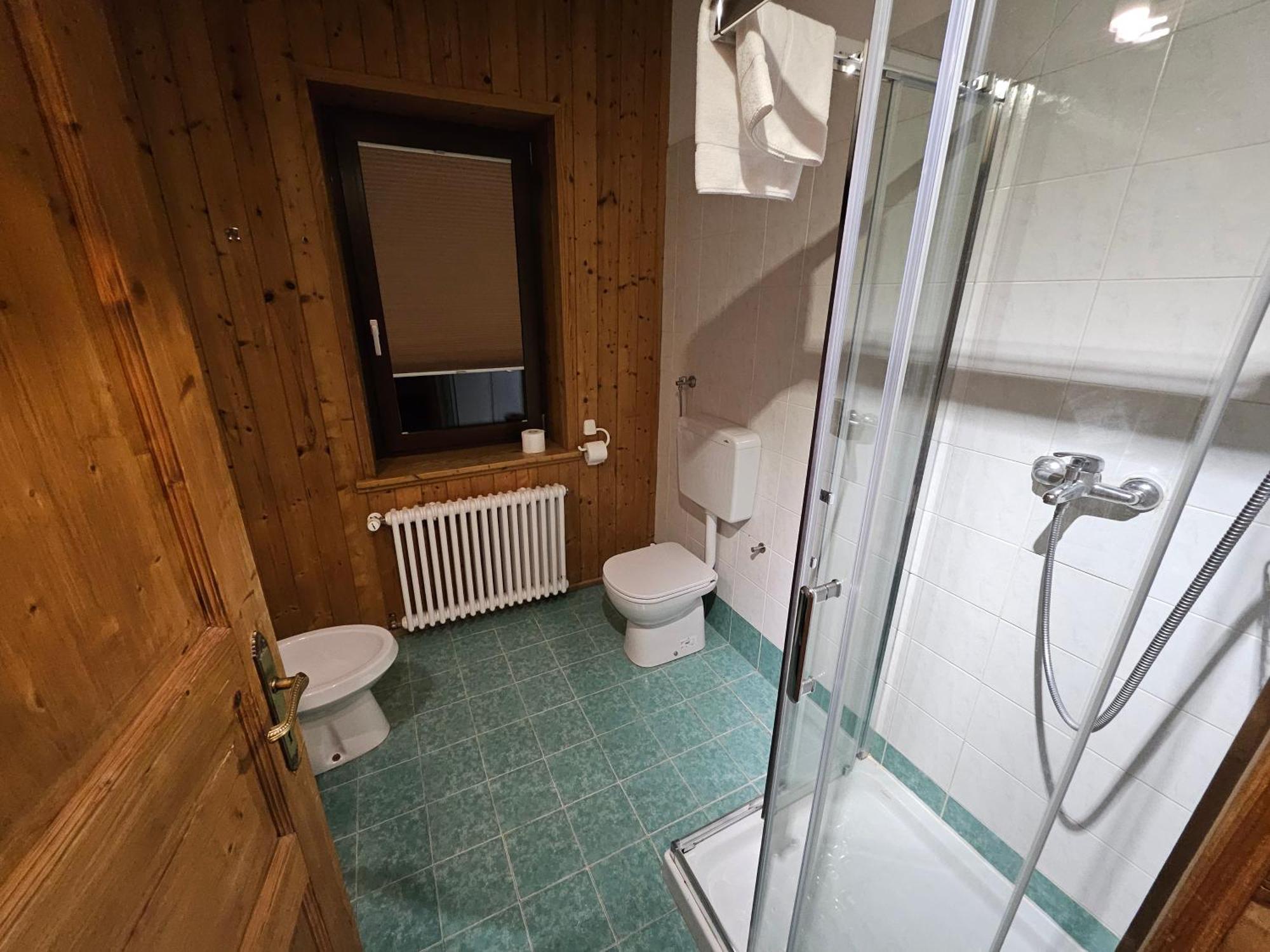 Hotel Tarvisio Four Seasons Exterior photo